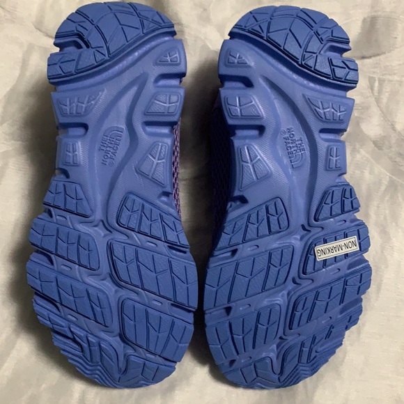 Girls north face shoes - Picture 3 of 4